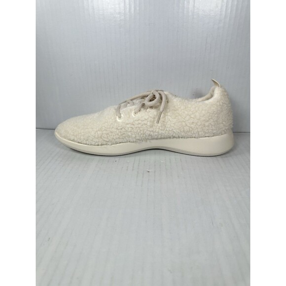 Size 11 Allbirds Wool Runner Fluffs Men Sneakers Shoes White WB1MAWW110 NEW main image 6